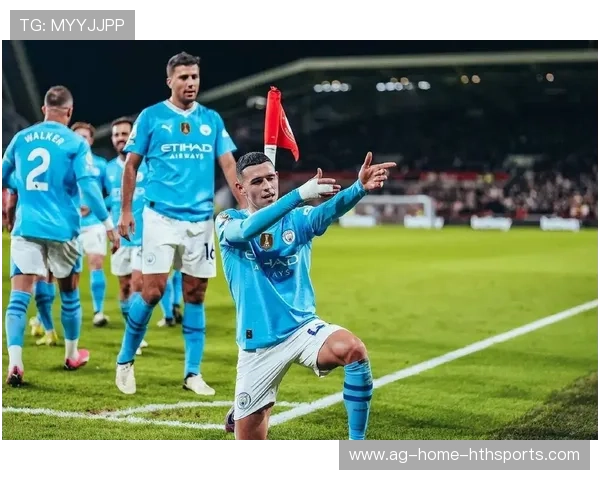 曼城在无球阶段演练阵地推进与折返