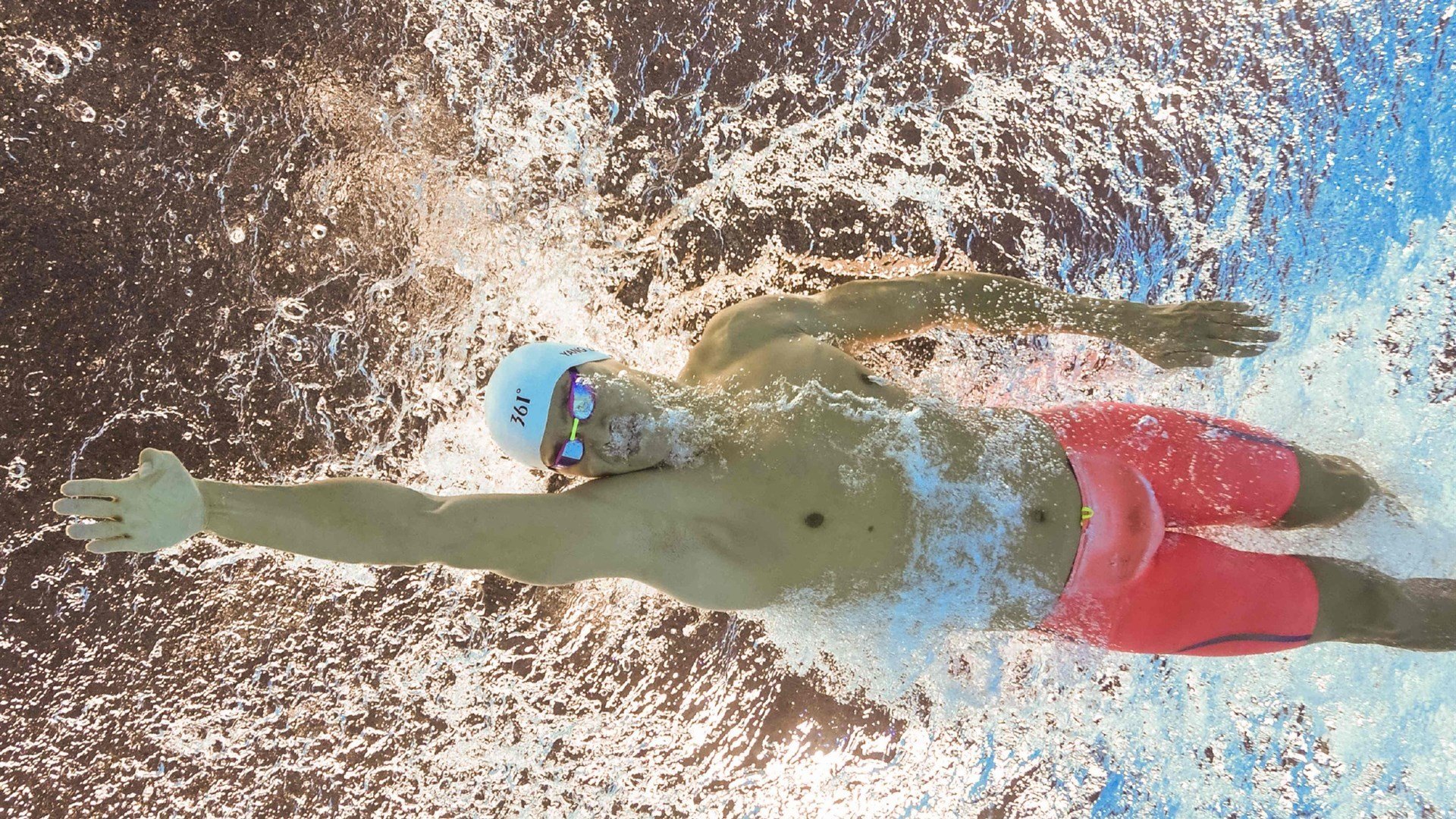 羽毛球巅峰对决太精彩